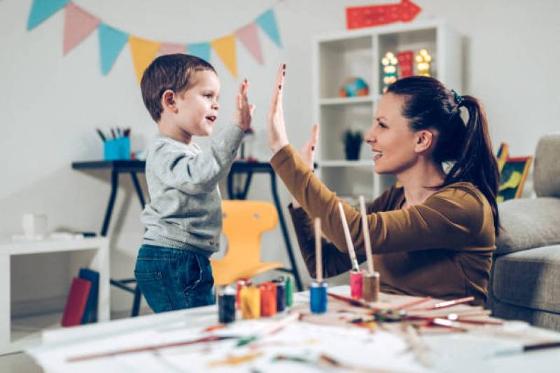 8h par semaine pour une Nounou à domicile sur la commune de CUGNAUX, offre d'emploi en CDI dès la rentrée