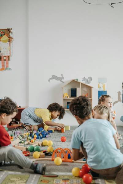 TOULOUSE 31200 – Garde mercredi soir (19h-23h) d’une enfant de 4 ans, expérience petite enfance exigée